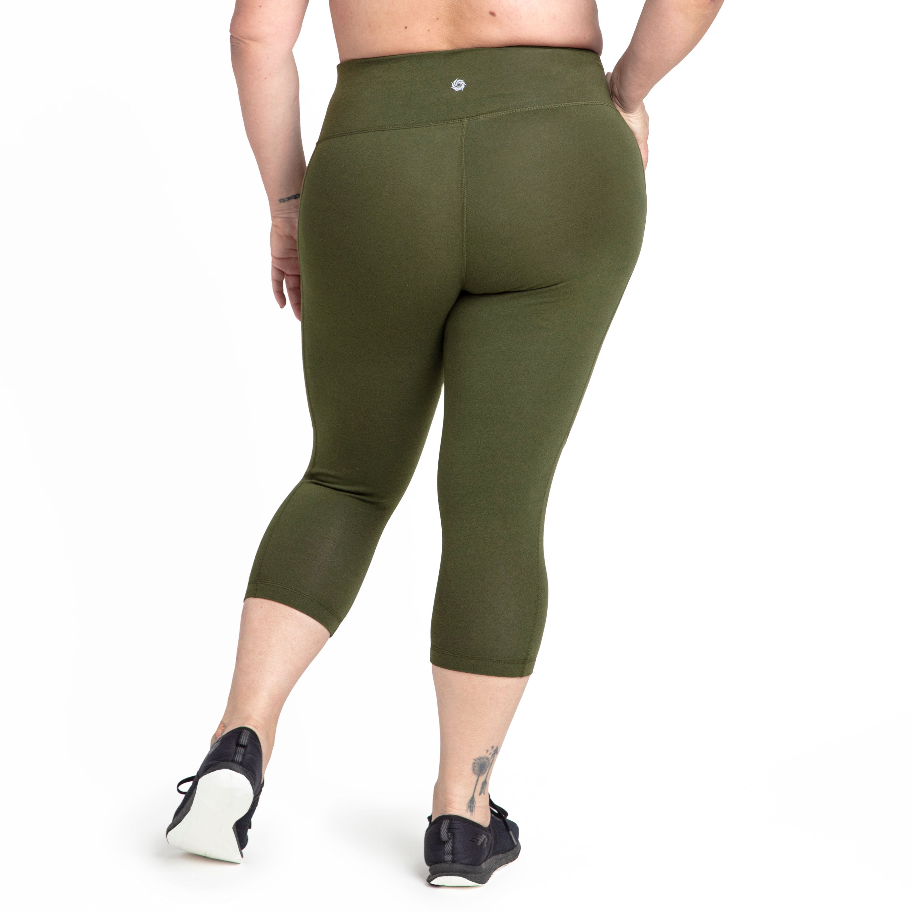 Basic Compression Capri - P's One-Stop Shop 