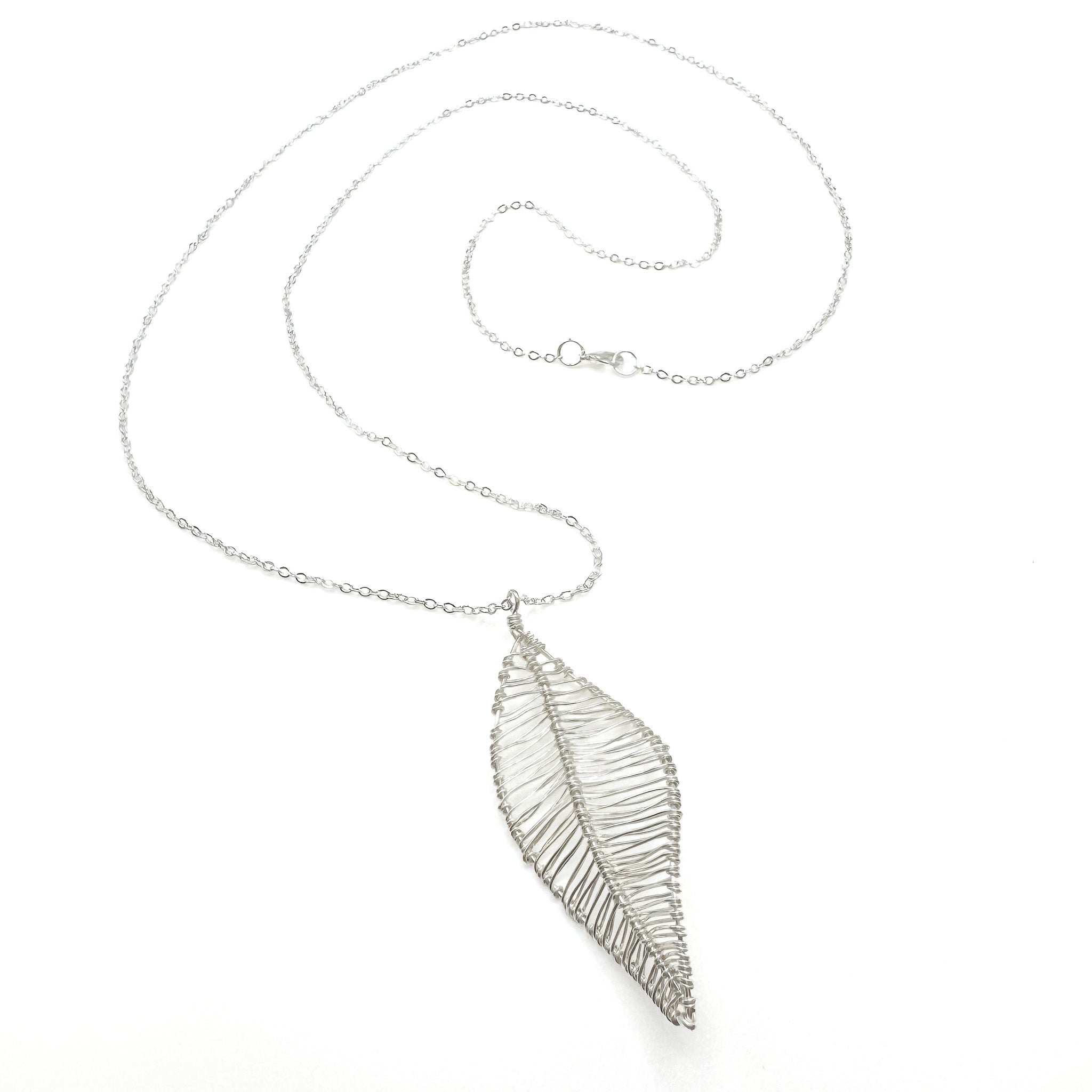 Botanical necklace - P's One-Stop Shop 