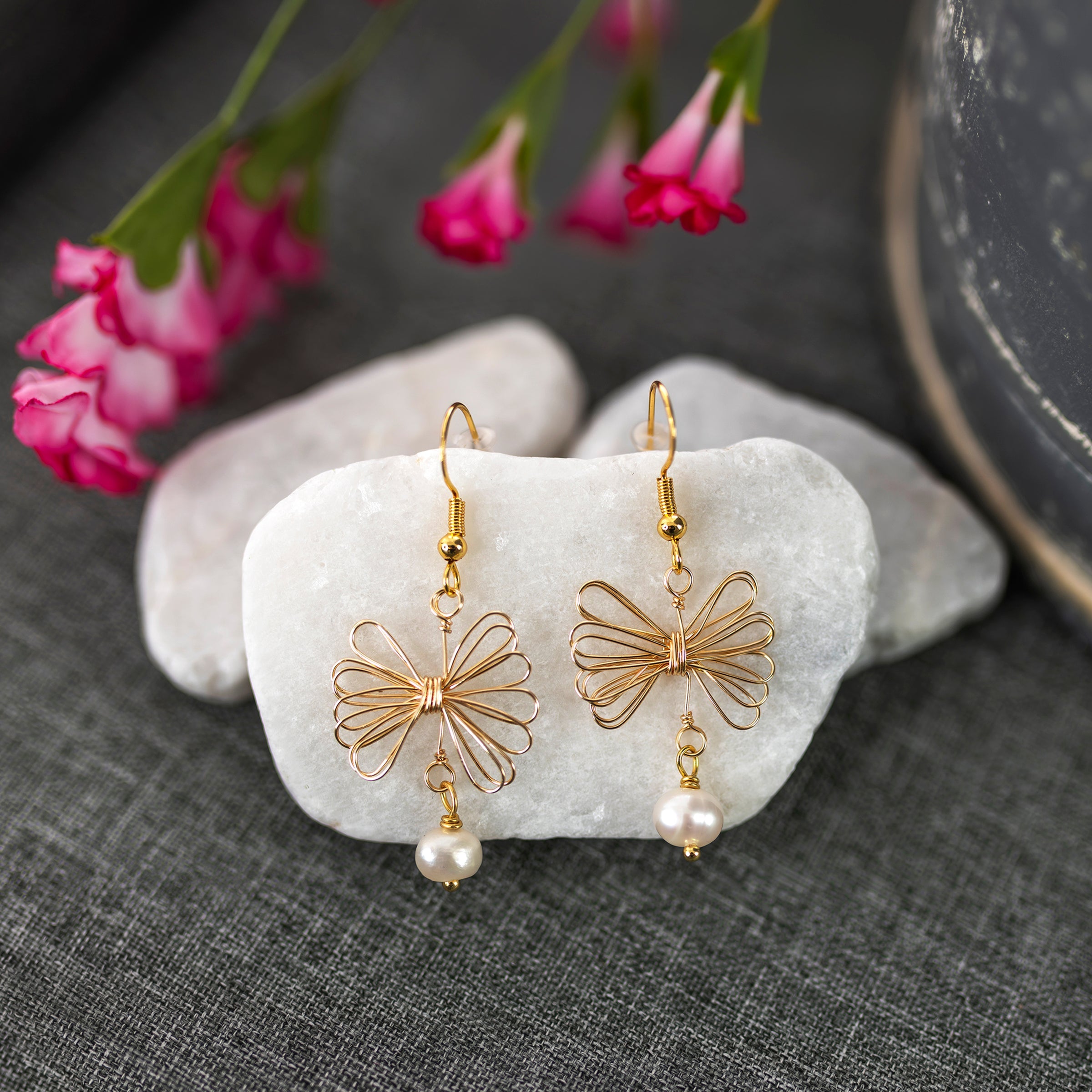 Coquette earrings - P's One-Stop Shop 