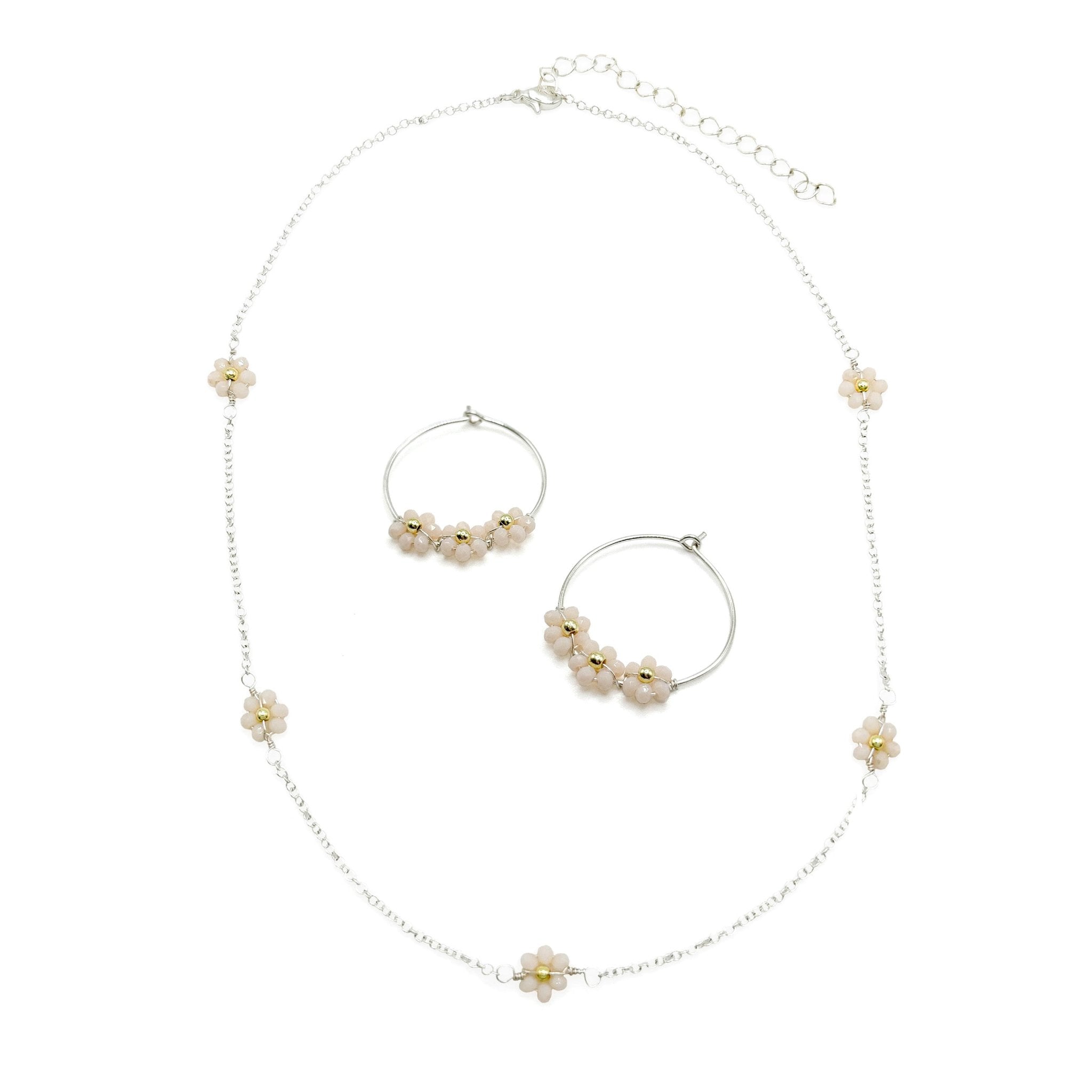 Daisy silver earrings - P's One-Stop Shop 
