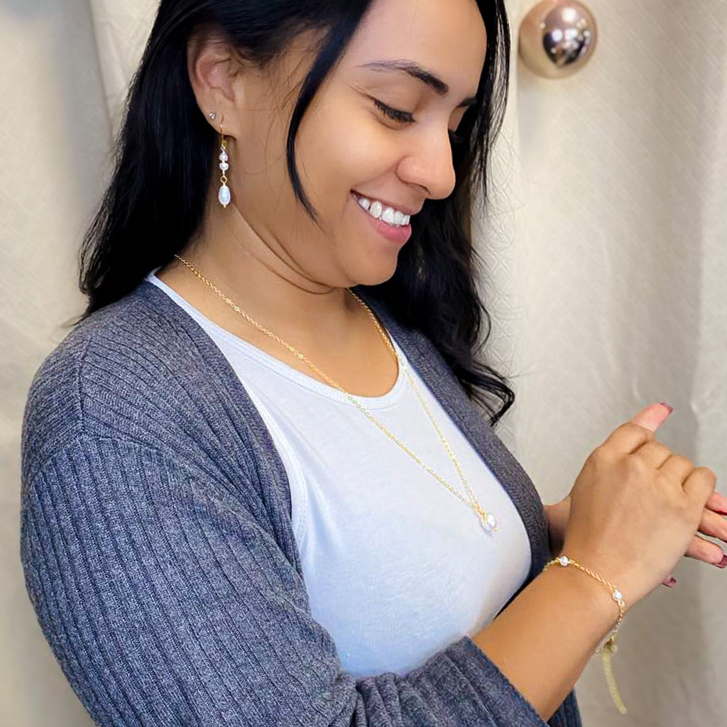 Esther earrings - P's One-Stop Shop 