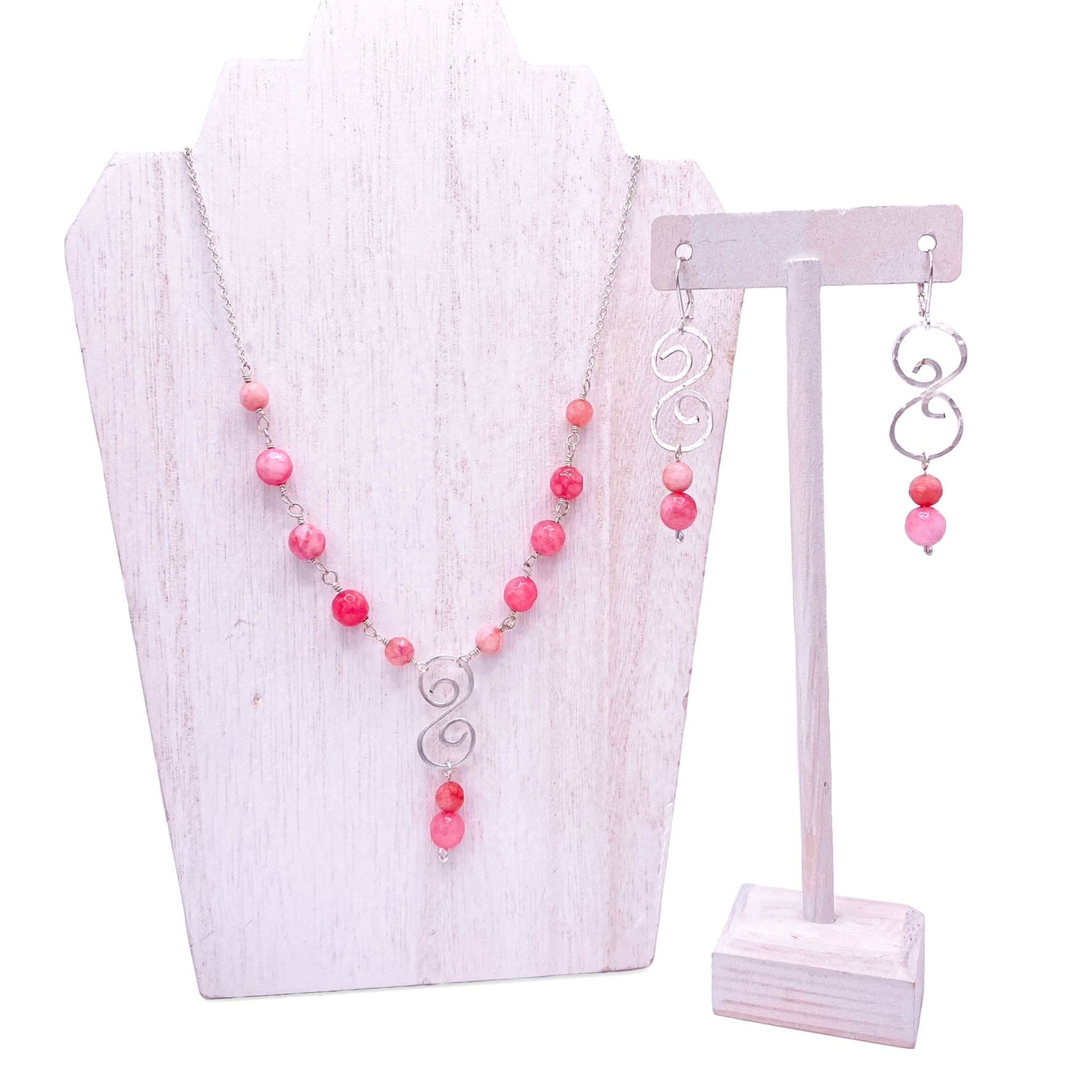 Great Joy necklace - P's One-Stop Shop 