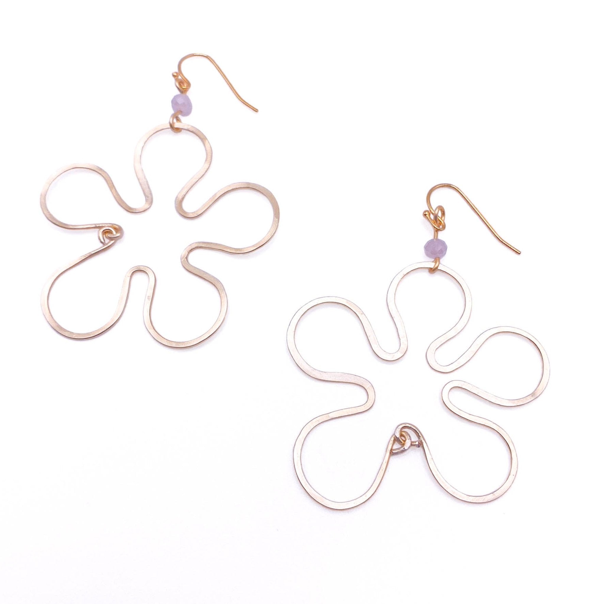 Hibiscus gold earrings - P's One-Stop Shop 