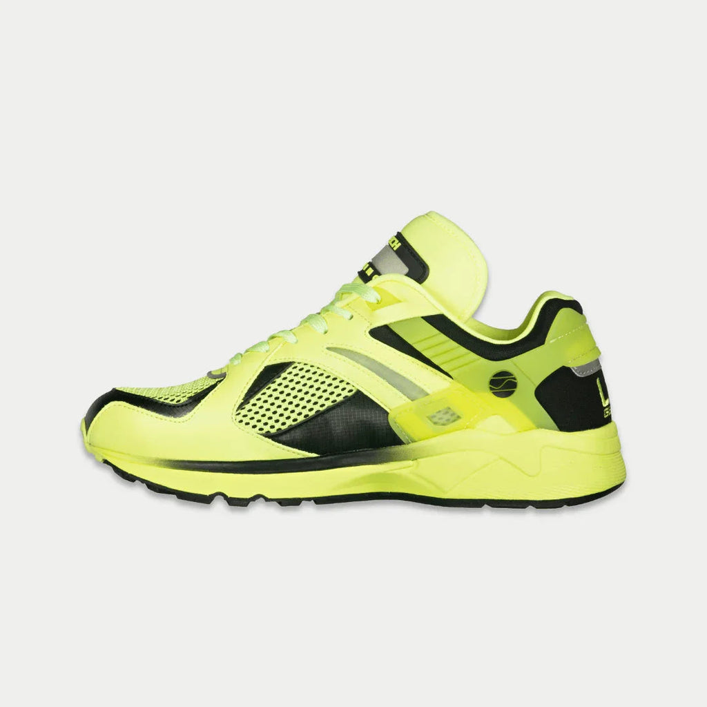 LA Gear Men's Catapult Light-Up x Glow Lowtop | Neon Yellow x Black - P's One-Stop Shop 