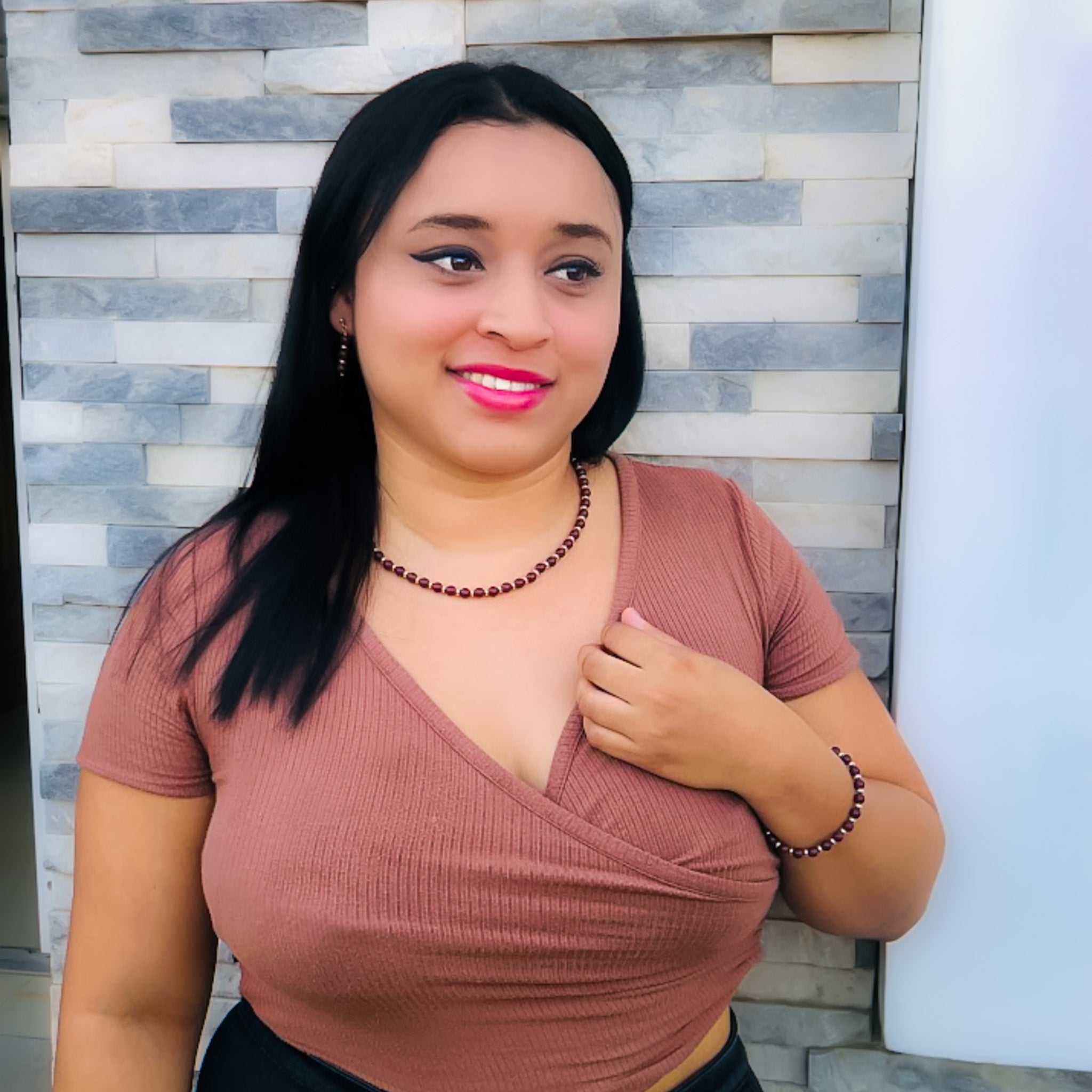 Mocha necklace - P's One-Stop Shop 
