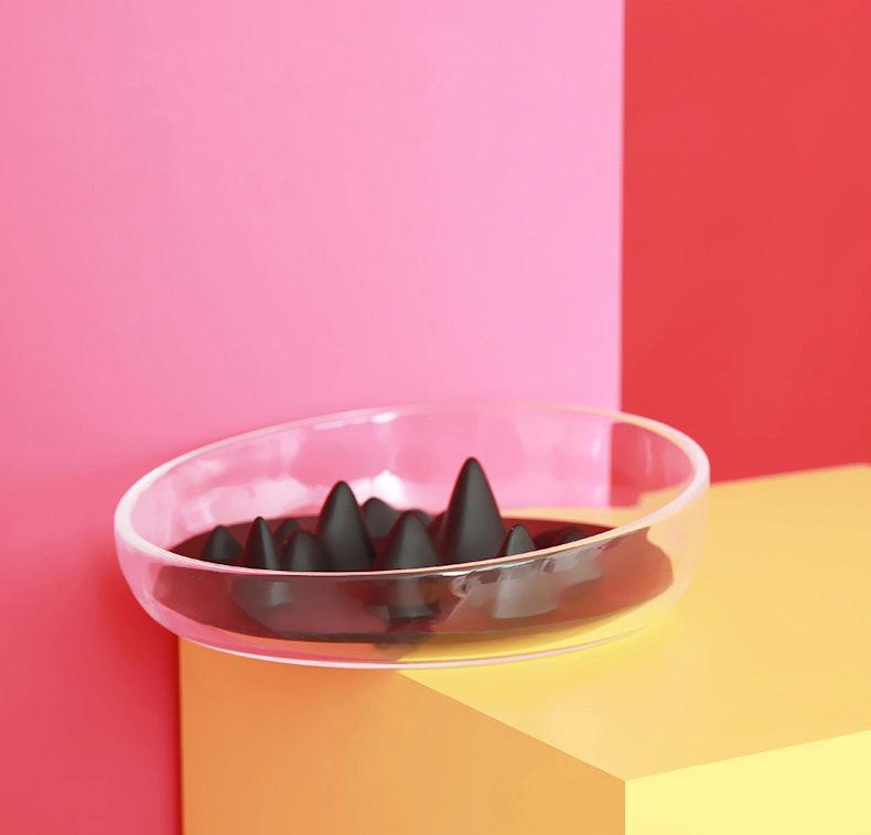 Pet Life ® 'Cirlicue' Shark Fin Shaped Modern Slow Feeding Pet Bowl - P's One-Stop Shop 