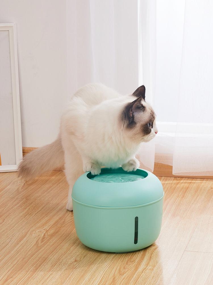 Pet Life ® 'Moda-Pure' Ultra-Quite Filtered Dog and Cat Fountain Waterer - P's One-Stop Shop 