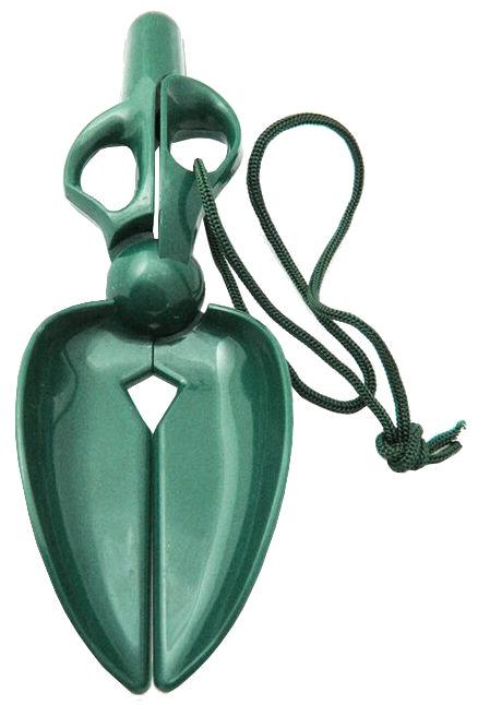 Pet Life ® 'Scissor Pooper' Dog Scissor Pooper Scooper - P's One-Stop Shop 