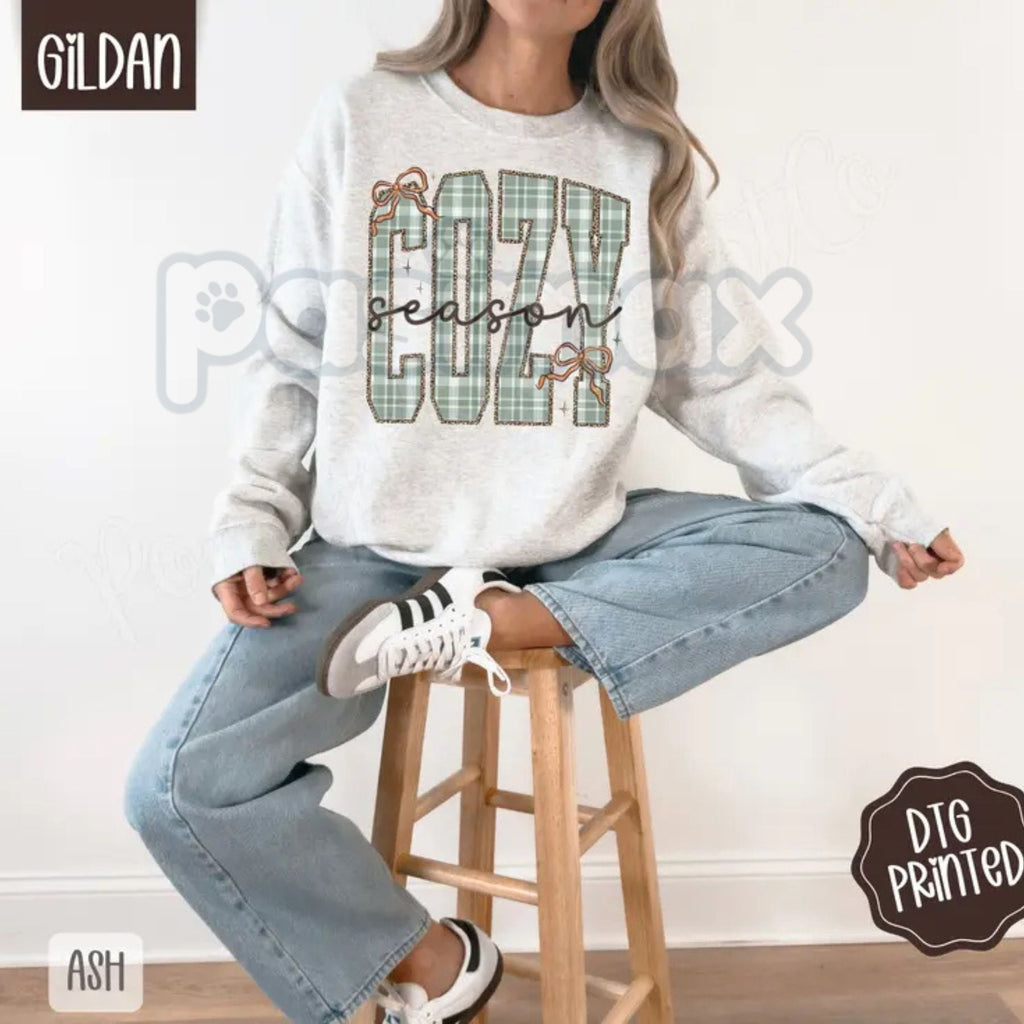 Plaid Cozy Sweatshirt | Trendy Women's Winter Sweater | Rustic Buffalo Plaid Crewneck | Warm Holiday Layering Jumper - P's One-Stop Shop 