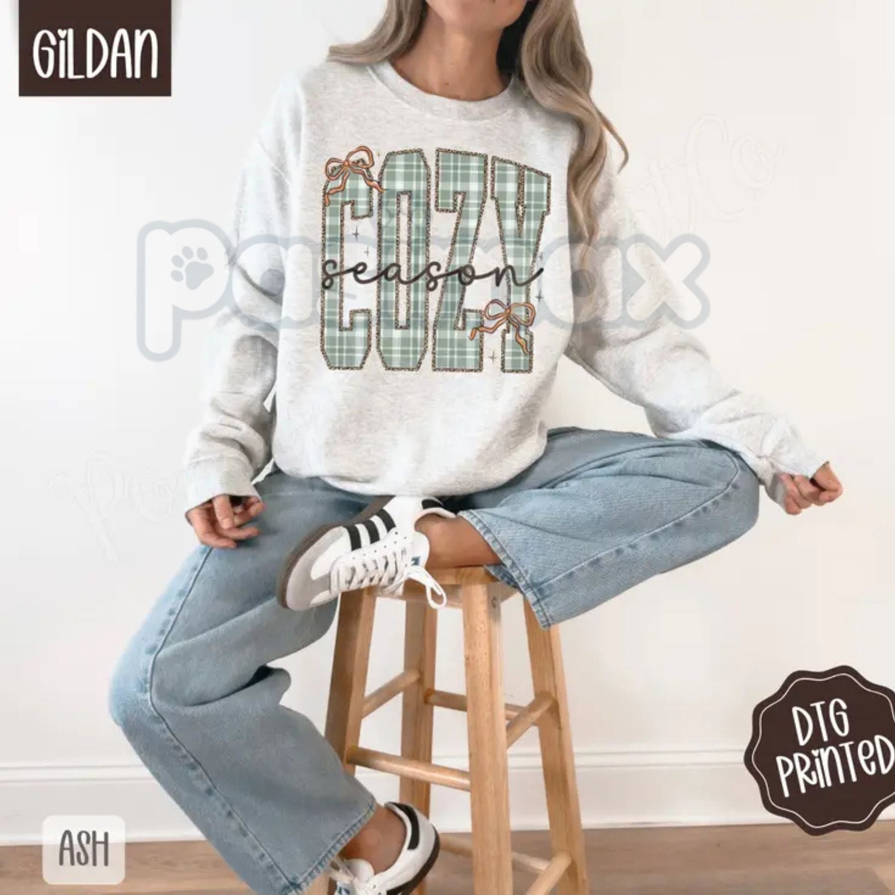 Plaid Cozy Sweatshirt | Trendy Women's Winter Sweater | Rustic Buffalo Plaid Crewneck | Warm Holiday Layering Jumper - P's One-Stop Shop 