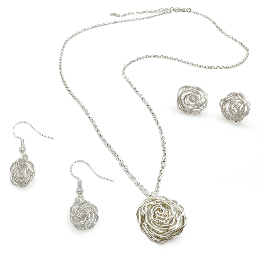 Rosette silver earrings - P's One-Stop Shop 