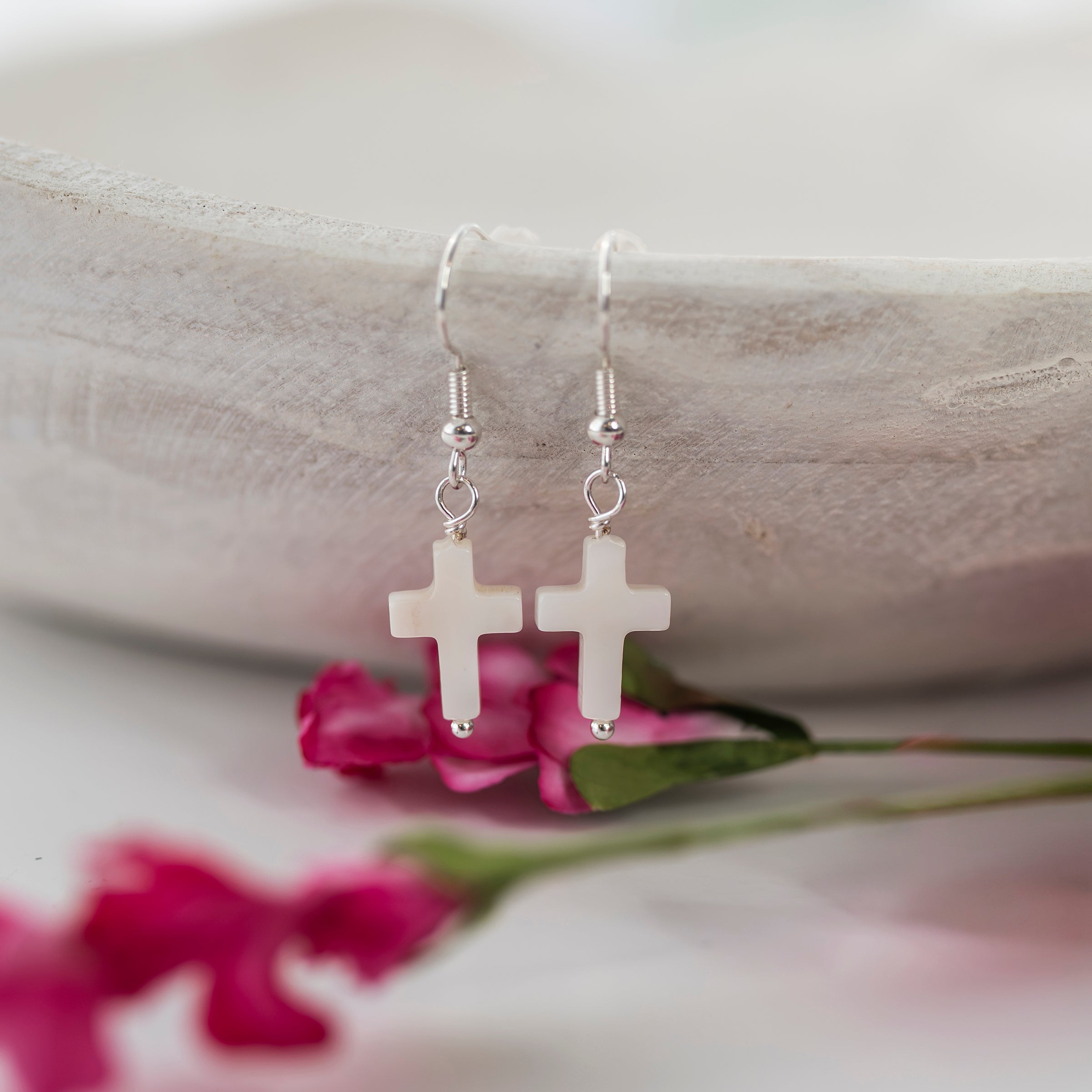 Silver-Plated Pearl Cross Earrings - Hypoallergenic & Stylish - P's One-Stop Shop 