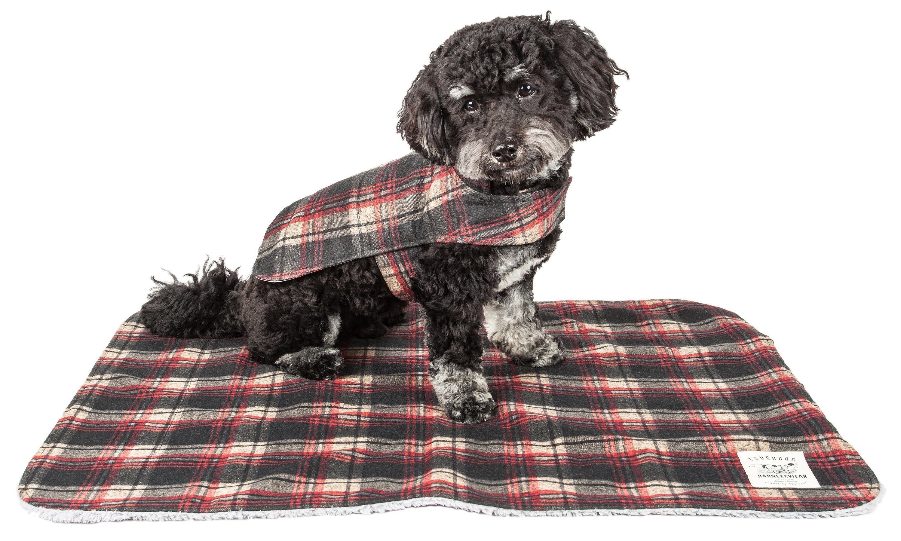 Touchdog ® 2-In-1 Tartan Plaid Dog Jacket and Matching Reversible Dog Mat - P's One-Stop Shop 