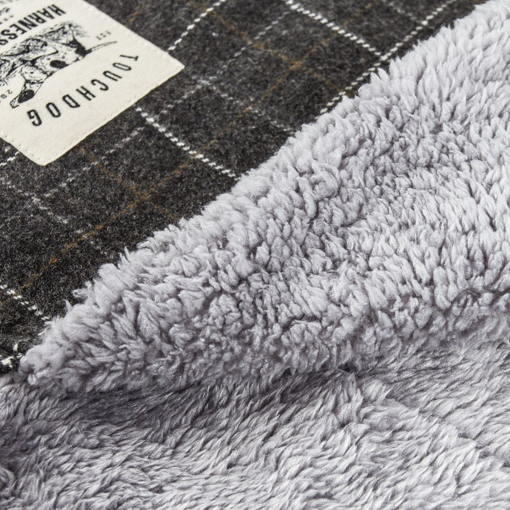 Touchdog ® 2-In-1 Windowpane Plaid Dog Jacket and Matching Reversible Dog Mat - P's One-Stop Shop 